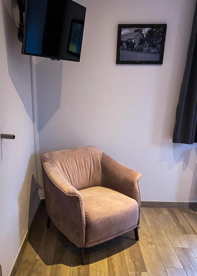 Beim Hooch "Marie" Appartement Brucktal Buitenkant foto